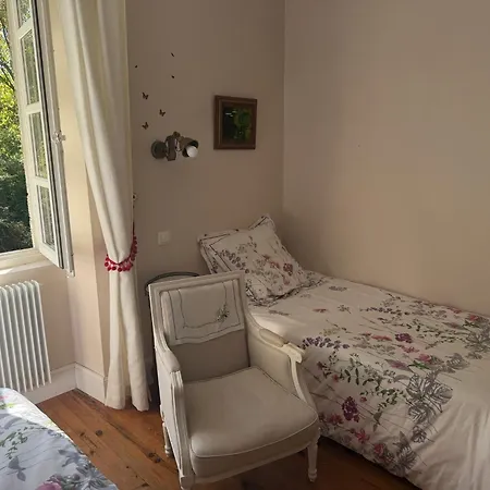 D'hotes Les Peris Frühstückspension 3*